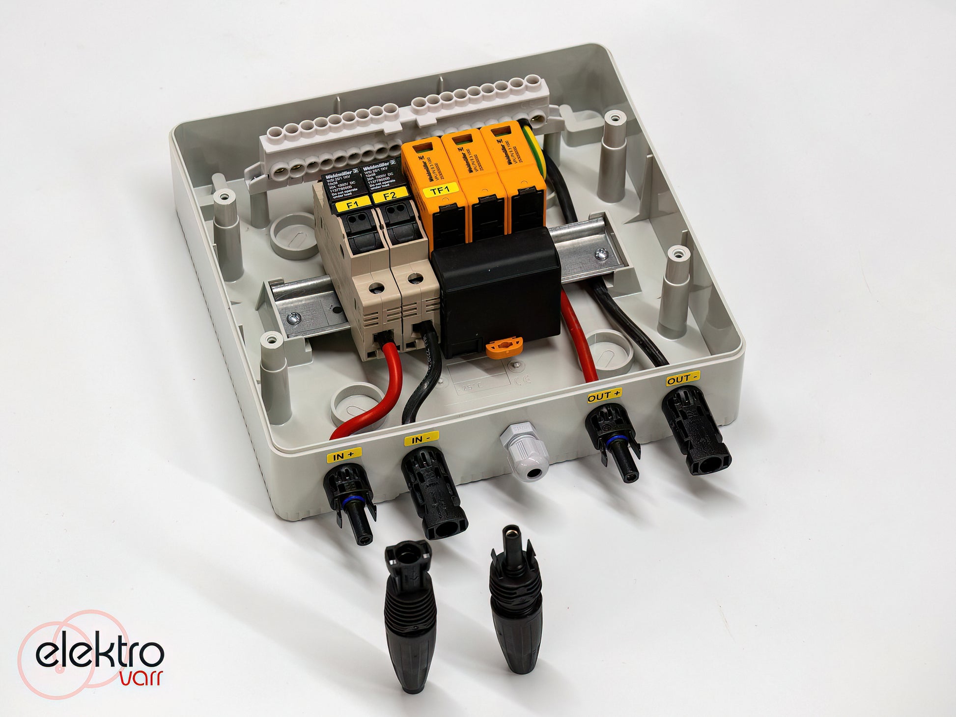 DC oldali 1 string - 1 munkapont védelmi dobozok