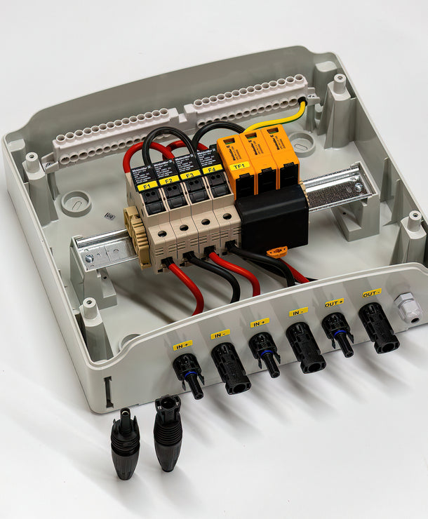 DC oldali 2 string - 1 munkapont védelmi dobozok